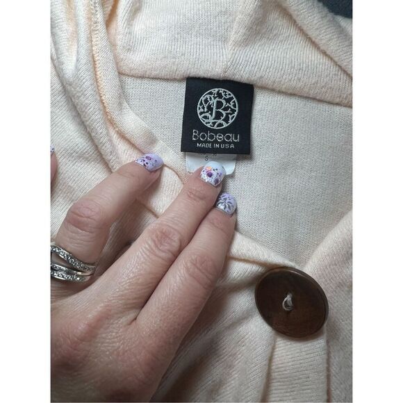 Bobeau Sweater Womens Small Cream One Button Fleece Knit Wrap Cardigan Shawl - Picture 3 of 8